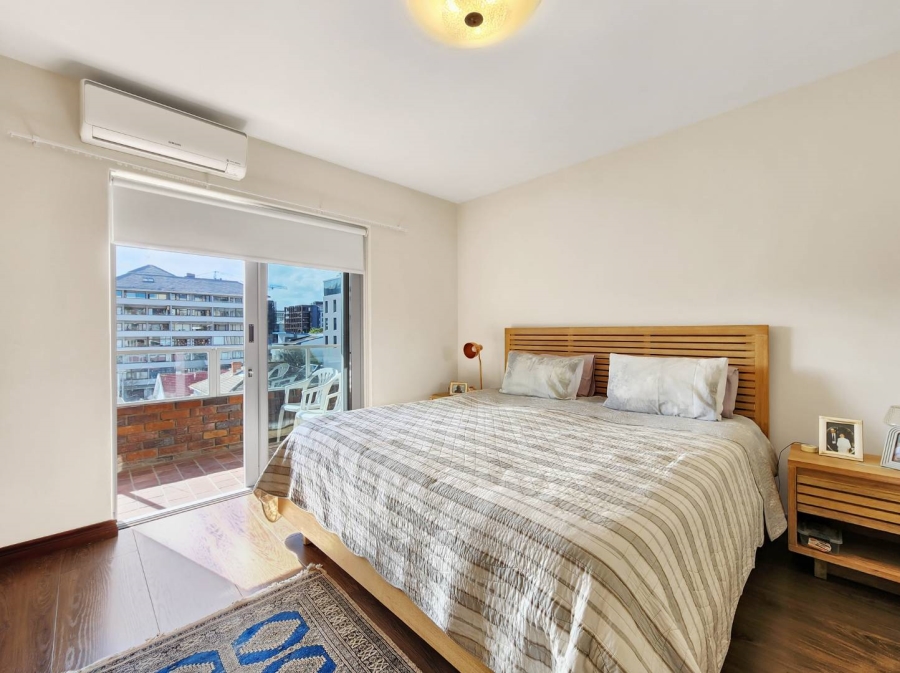 To Let 2 Bedroom Property for Rent in Sea Point Western Cape
